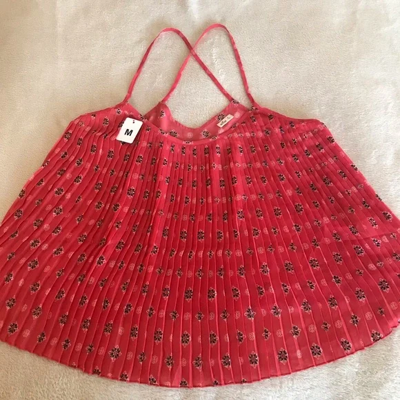 Hollister Crinkle Camisole Top - Size M - Picture 1 of 10